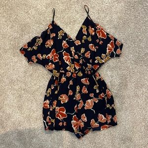 ASTR shoulder cut out floral romper